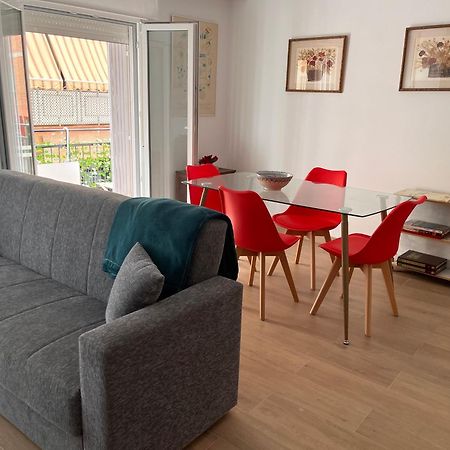 Precioso Apartamento Con Patio غرناطة المظهر الخارجي الصورة