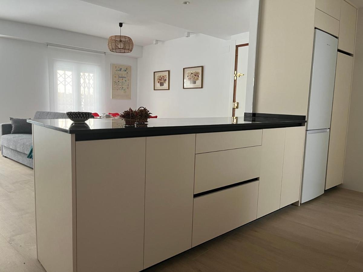 Precioso Apartamento Con Patio غرناطة المظهر الخارجي الصورة