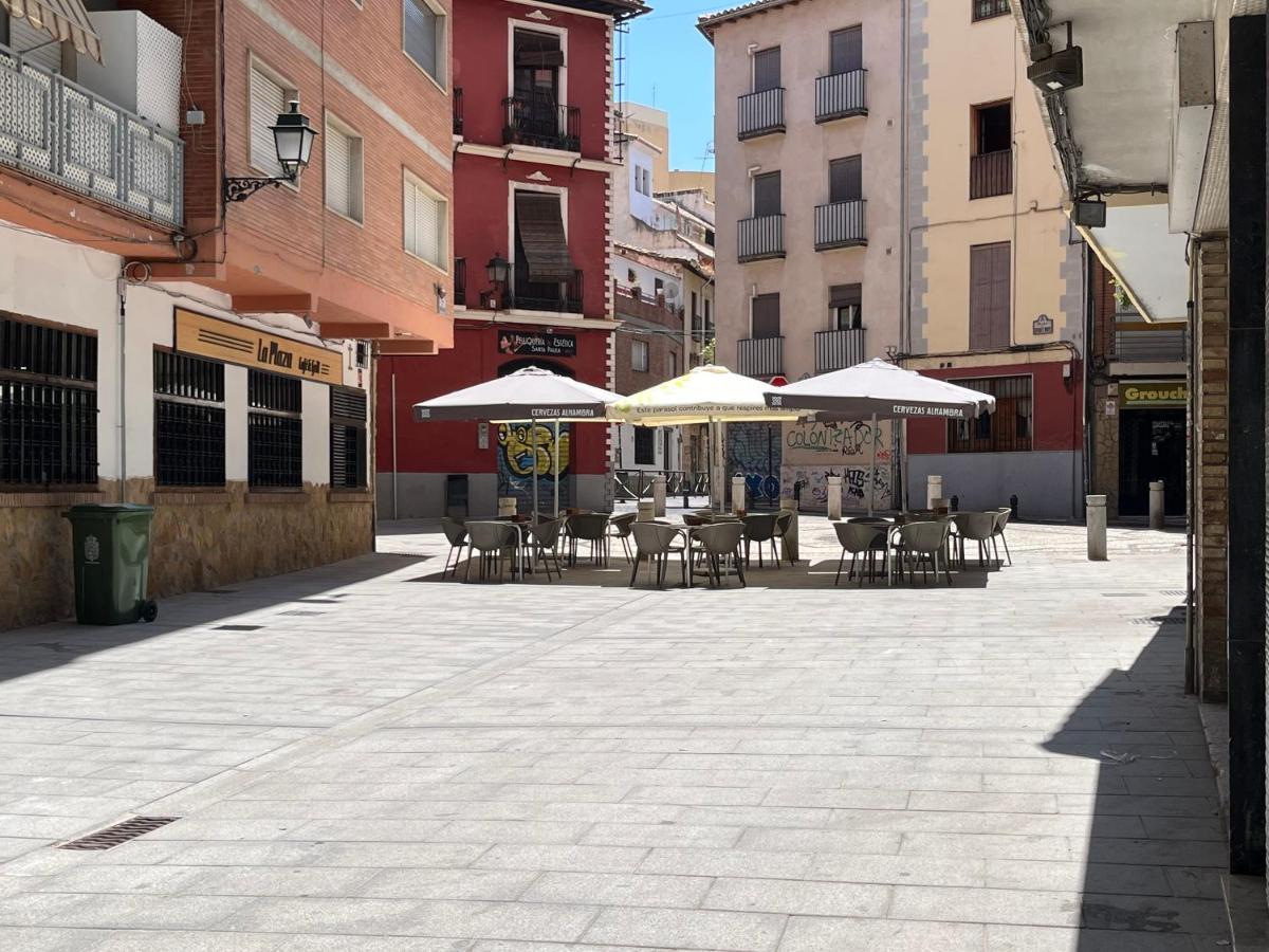 Precioso Apartamento Con Patio غرناطة المظهر الخارجي الصورة