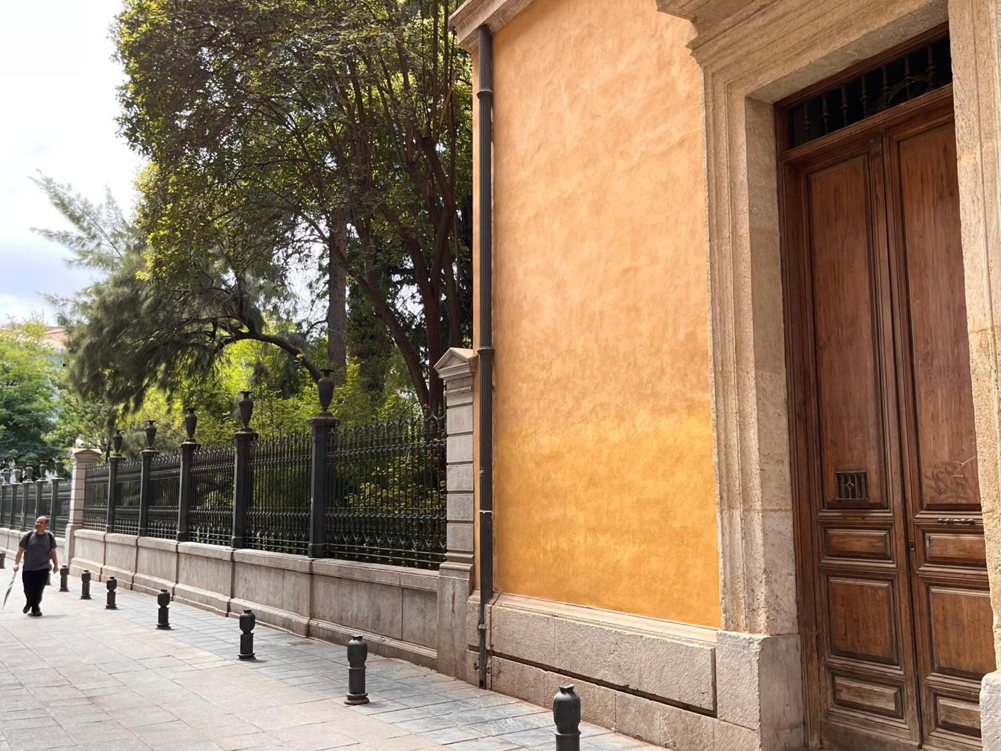 Precioso Apartamento Con Patio غرناطة المظهر الخارجي الصورة
