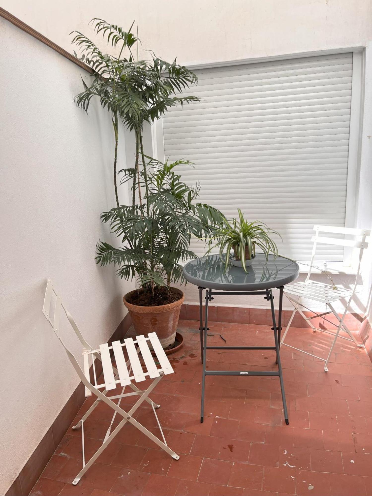 Precioso Apartamento Con Patio غرناطة المظهر الخارجي الصورة